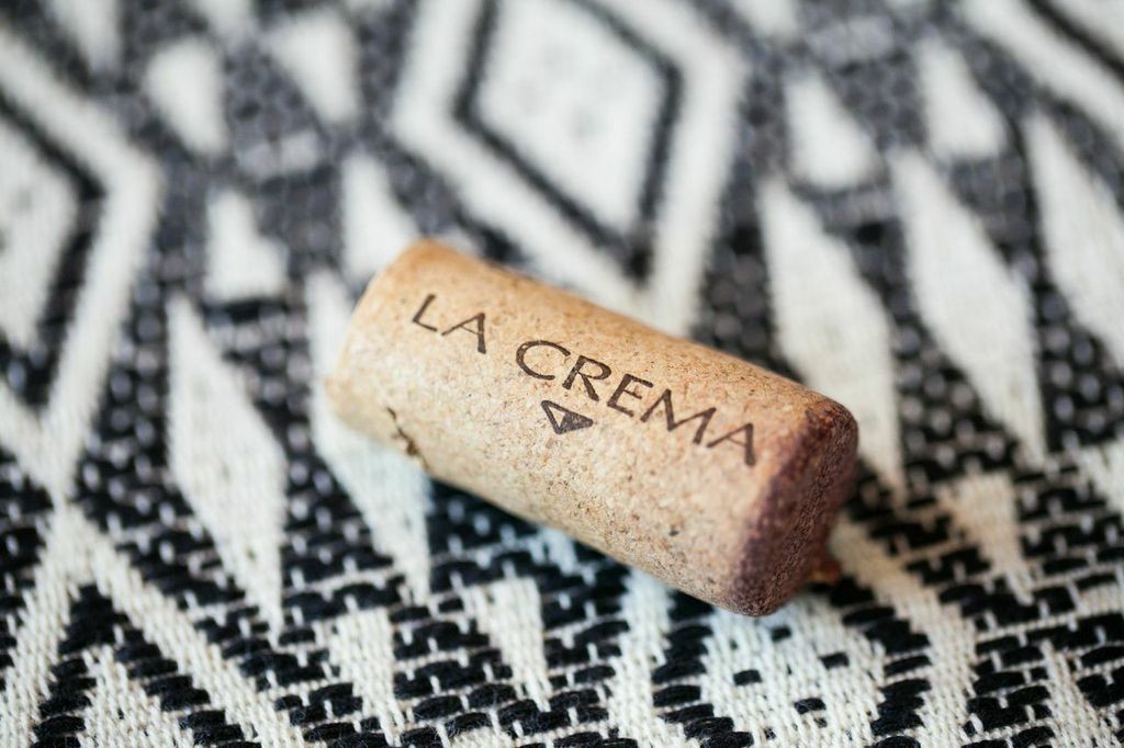 La Crema wine cork.